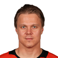 Mikael Granlund headshot